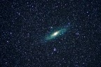 64 foto eseguite con Sony A7 + Zeiss 135 f2.8: 5sec., f2.8, iso 12800. Combinazione eseguita con DeepSkyStacker ed elaborata col solito Lightroom 6. Rispetto al primo tentazivo di qualche mese fa penso ci sia un netto miglioramento. Commenti e critiche ben accetti, grazie!