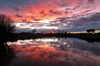 Domenica scorsa dopo un pomeriggio di pioggia...ecco finalmente una schiarita.
 Stazione pesca vicino a Comacchio

Canon S120