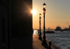 Sole all'angolo