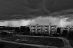 Le fotografie ove compaiono dei soggetti sono state realizzate cogliendo momenti di vita quotidiana in luoghi pubblici e sono state realizzate senza scopo di lucro, con intento esclusivamente culturale e artistico, come consentito dalla normativa vigente sulla privacy. I soggetti ritratti potranno in qualsiasi momento e senza nessuna spiegazione chiedere che vengano rimosse dalle gallerie e dal database se lo ritenessero necessario.