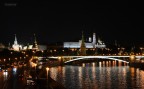 Mosca by night