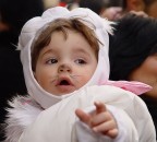 Nel suo primo carnevale mascherata.
Commenti, critiche e suggerimenti sono graditissimi,

Ciao