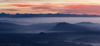 Poco prima dell'alba da una curva della panoramica Zegna ho colto uno scorcio della mia zona di residenza.