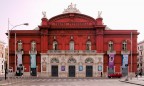 Teatro Petruzzelli. Bari.