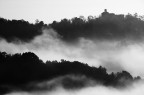 Separati da un mare di nuvole