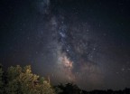 Via Lattea fotografata dal "Mulino delle Pile", a Chiusdino, in provincia di Siena, dove venivano girati gli spot del Mulino Bianco negli anni '70.