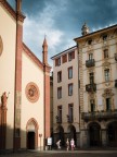 Contrasti in Piazza del Duomo