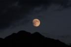 Luna in montagna Luna in montagna