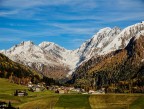 Ecco a voi un'altro dei miei scatti, catturato in una fantastica valle alpina.
che ne dite ?
Consigli e critiche sempre accetti...