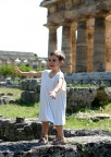 un romano a pesteum