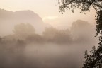 alba sul fiume