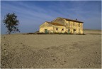 A sud di Pisa, sulla strada provinciale delle Colline, tra Orciano e Pieve Santa Luce,