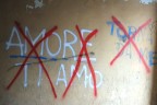 L' Amore e' una croce...