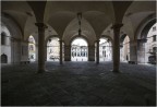 st