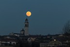 Una superluna sul mio paesello...