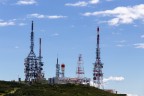 Antenne, antenne, antenne... Antenne, antenne, antenne...