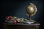 La rosa e il mappamondo