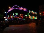 LOCALE AD AYANAPA CENTRO DEL DIVERTIMENTO A CIPRO