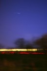 ..treno, di quelli che ti trovi sul finestrino del tuo bus, e che stanno li per qualche secondo a tenerti compagnia fino alla prossima curva..