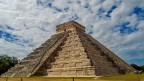 Piramide Maya di Chitzen Iza. Un pochino stretta ai lati ma troppo lontano per riprovarci, hahahah.
Commenti e critiche sempre ben accetti.