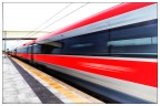 durante l'attesa del treno regionale alla stazione di Lonigo (VI), aprile 2025