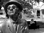 Statua