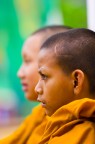 Giovani monaci ad una cerimonia a Chiang Mai, nord della Thailandia