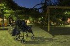 c'erano anche due bambini, ma la mamma forse impaurita dalla macchina fotografica li ha subito allontanati!!!!
=(

commenti sempre graditi!!!