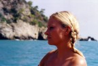 ragazza sconosciuta