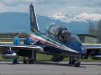 Rivolto, 1 maggio 2006. C' l'inaugurazione dell'anno delle Frecce. Ci vado ogni anno, ma  sempre uno spettacolo. Quest'anno alcune foto non sono venute malissimo...