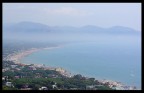 Peccato per l'eccessiva foschia...

Sar ripetitivo ma le critiche ed i suggerimenti sono sempre ben accetti.