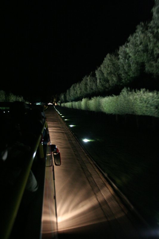 06.JPG