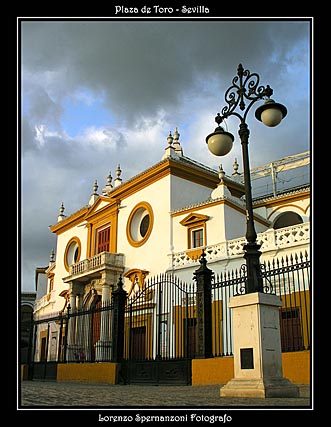 07_PlazadeToro_Sevilla.jpg
