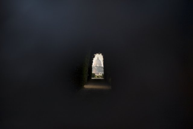 1-50-ISO100-28-50mm.jpg