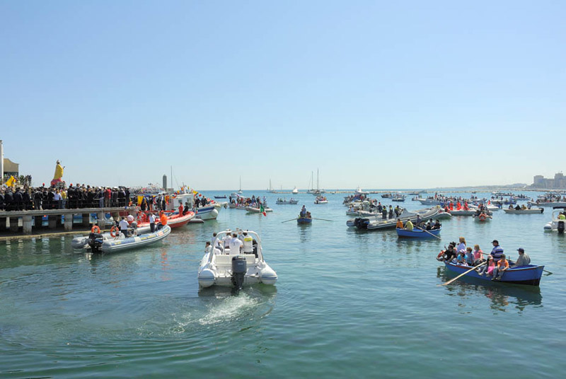 11 Il giorno della festa di San Nicola.jpg