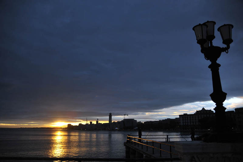 15 L'alba sul Lungomare.jpg