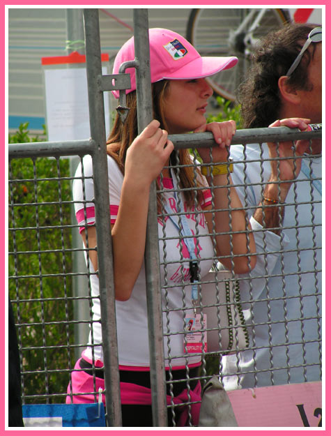 15ragazza-in-rosa.jpg