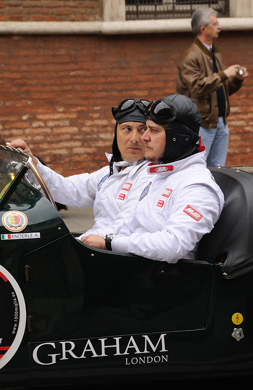 16. Si parte.jpg