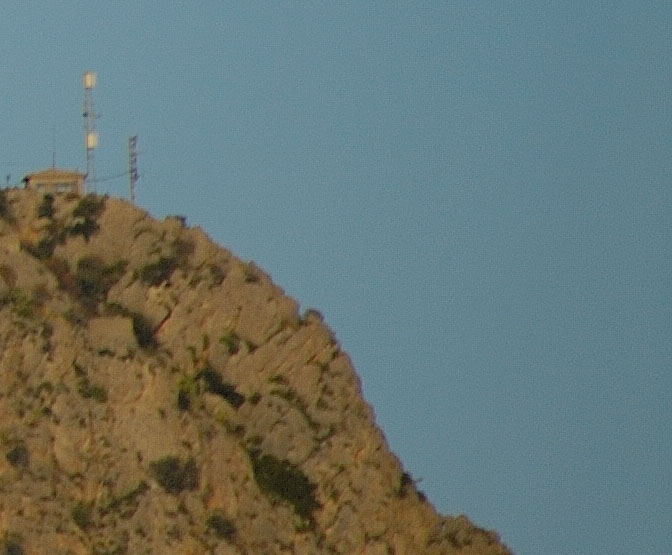 18-200corner.jpg