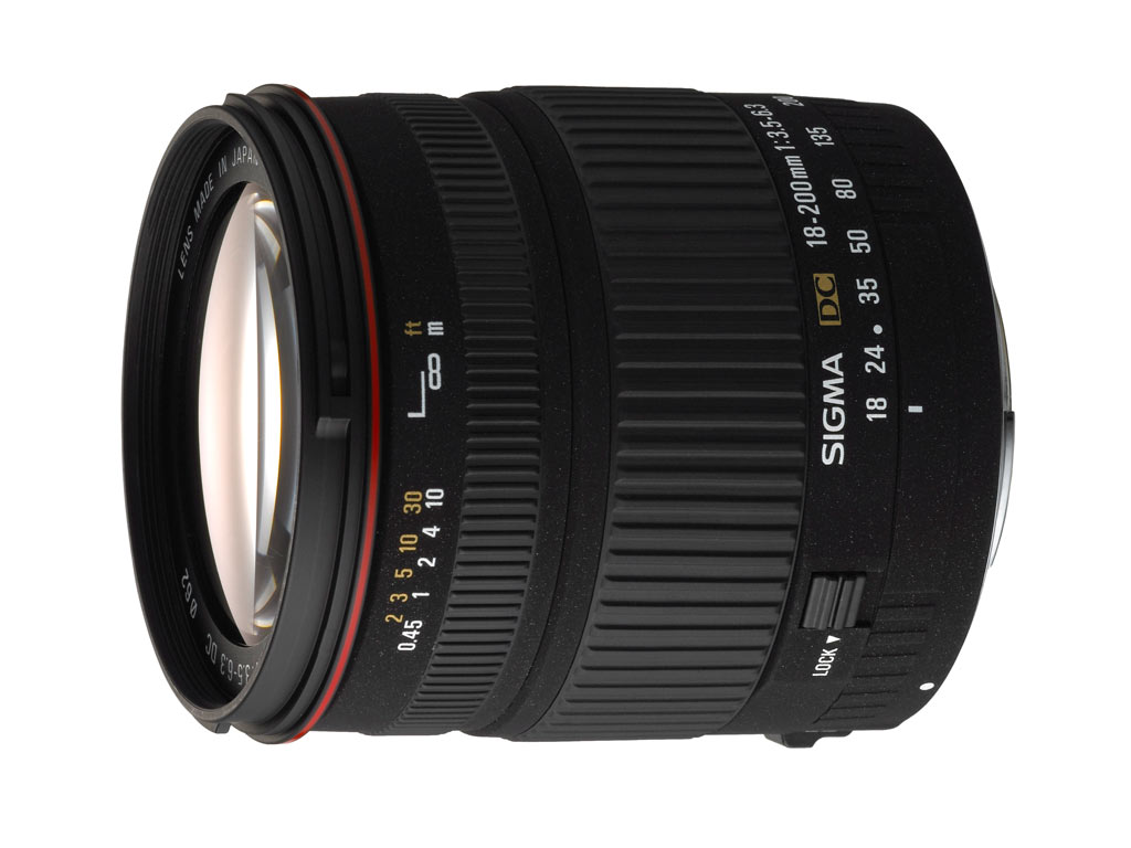 18-200mm.jpg