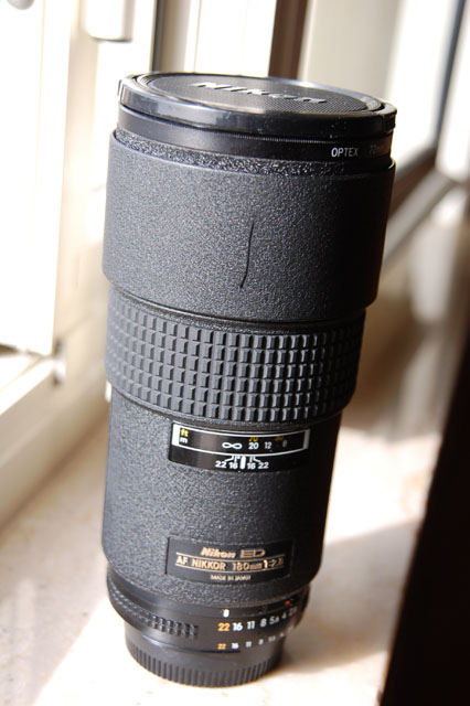 180Nikon01.jpg