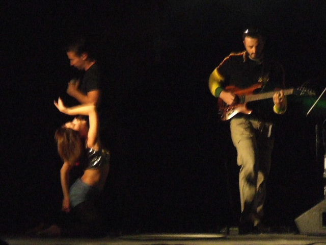 2005_1106scsburgos0061.JPG