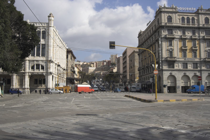 24mm_f4_intera.jpg