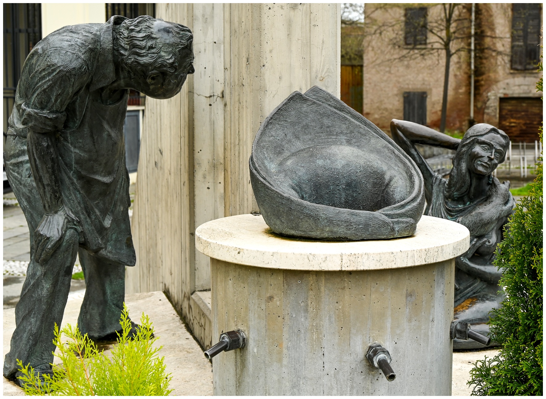 255515 alleg ombel .jpg