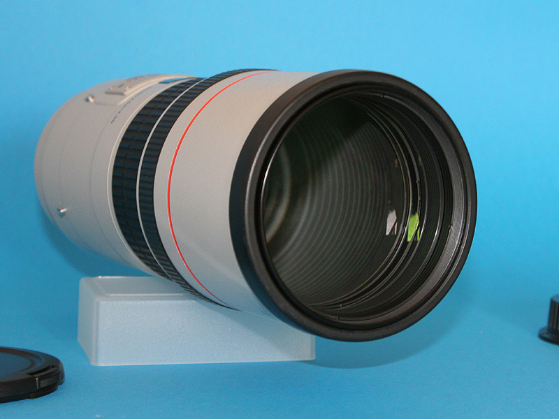 300f01.jpg