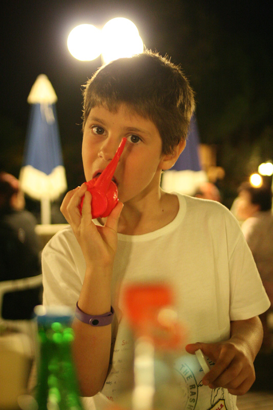 35f2 1-25s  f2 iso1600.jpg