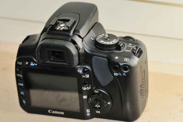 400d_back1.jpg