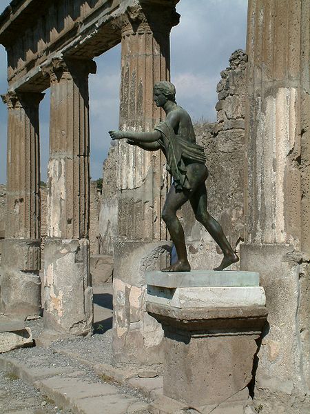 450px-Pompeje_swiatynia_Apollina_2.jpg