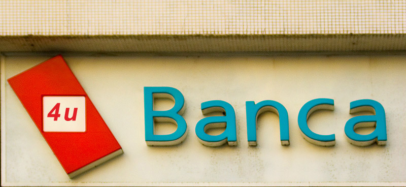 4u-banca-2.jpg
