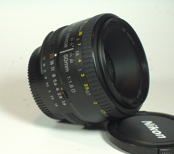 50mm1,8 B.JPG